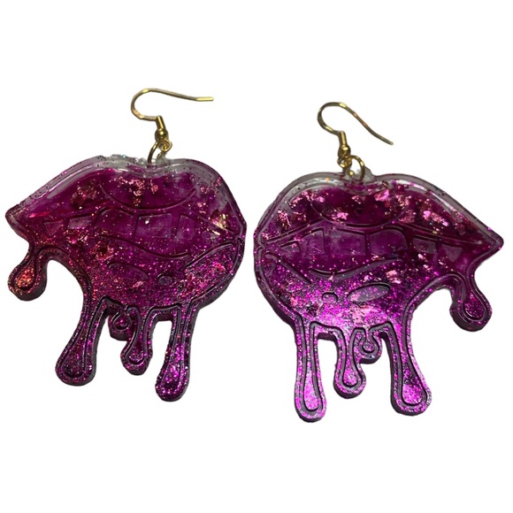 Resin hypoallergenic resin earrings - Picture 7 of 7